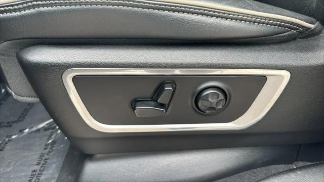 2019 Ram 1500 Laramie Crew Cab 4x4 57 Box