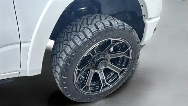 2019 Ram 1500 Laramie Crew Cab 4x4 57 Box