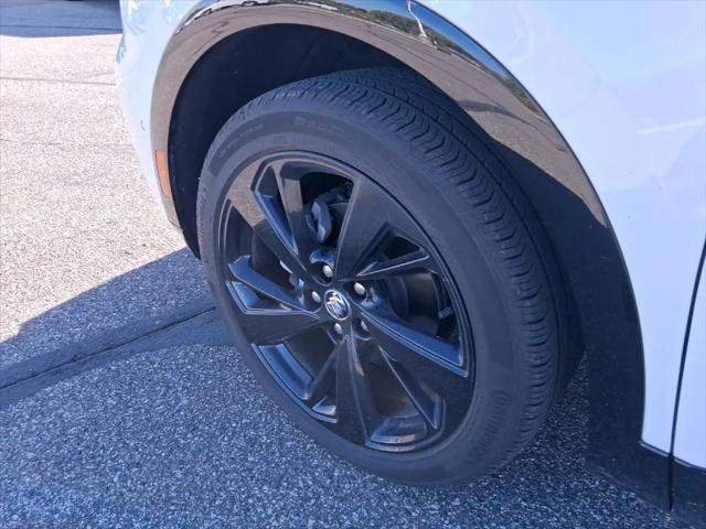 2022 Buick Envision FWD Essence