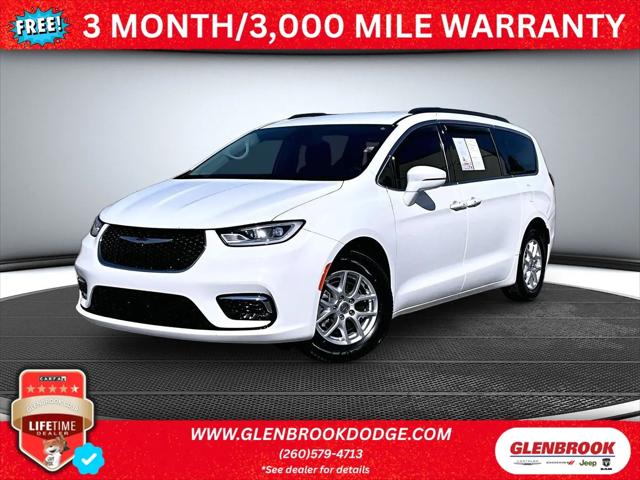 2022 Chrysler Pacifica Touring L for sale in Fort Wayne, IN