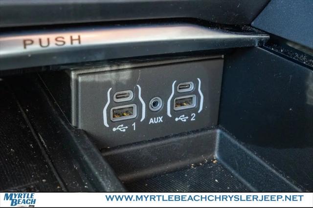 2024 Chrysler Pacifica Pinnacle