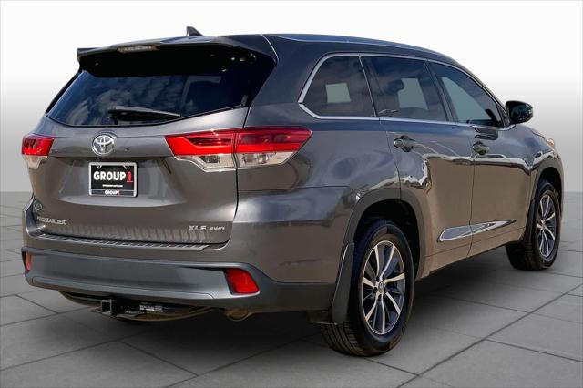 Used 2017 Toyota Highlander XLE For Sale in Lubbock, TX