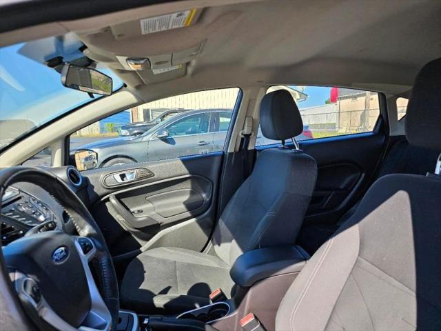 2016 Ford Fiesta SE