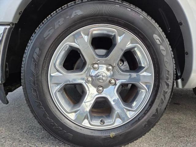 2017 Ram 1500 Laramie Crew Cab 4x4 57 Box