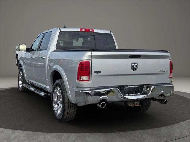 2017 Ram 1500 Laramie Crew Cab 4x4 57 Box