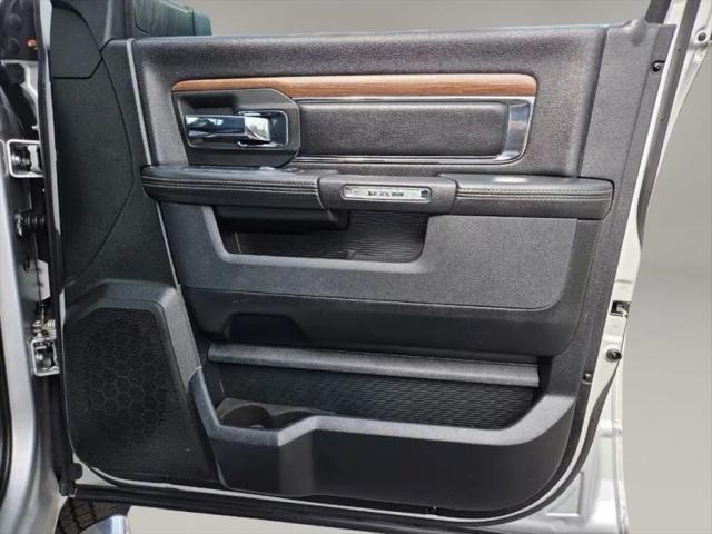 2017 Ram 1500 Laramie Crew Cab 4x4 57 Box