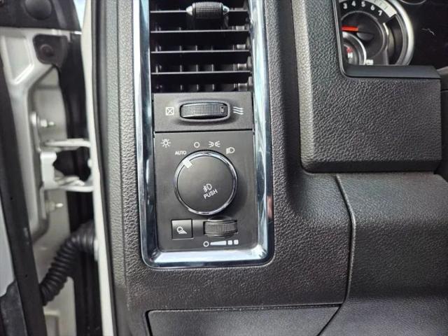 2017 Ram 1500 Laramie Crew Cab 4x4 57 Box