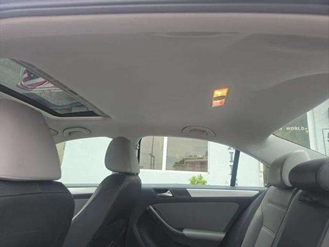 2014 Volkswagen Jetta SEL
