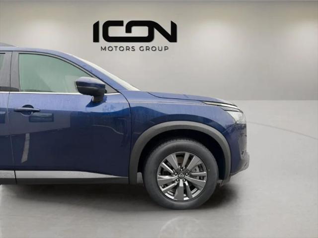 2025 Nissan Pathfinder SV 4WD