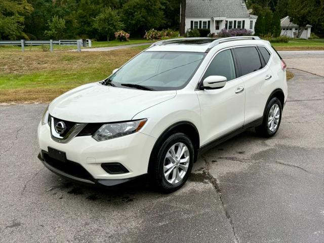 2016 Nissan Rogue SV for sale in Londonderry, NH
