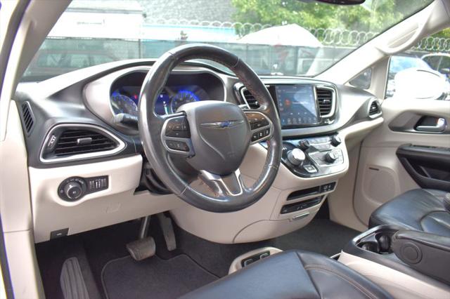 2020 Chrysler Pacifica Touring L Plus