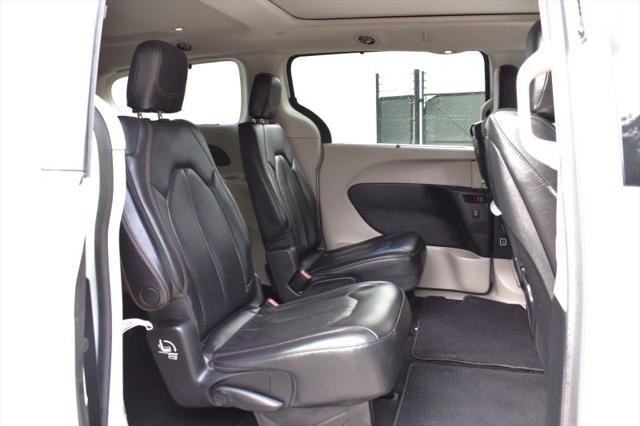 2020 Chrysler Pacifica Touring L Plus