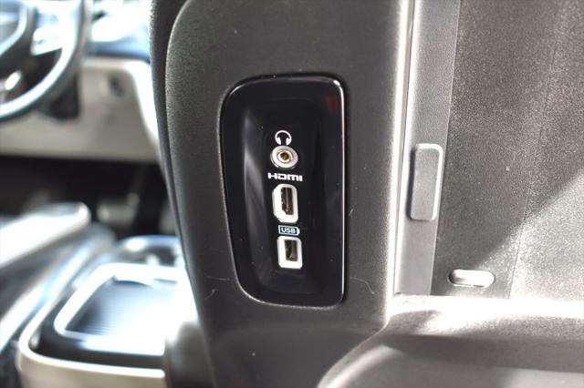 2020 Chrysler Pacifica Touring L Plus