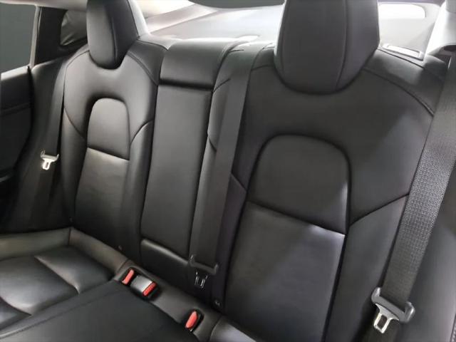 2022 Tesla Model 3 Long Range Dual Motor All-Wheel Drive