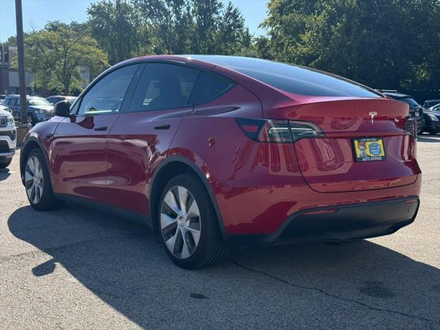 2023 Tesla Model Y Base