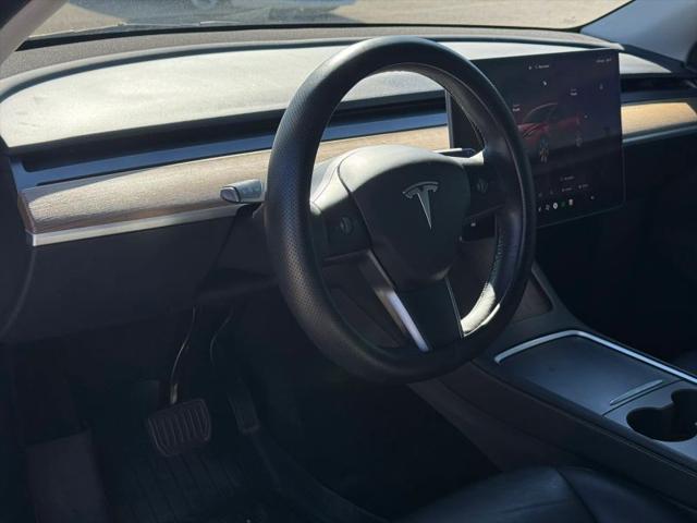 2023 Tesla Model Y Base