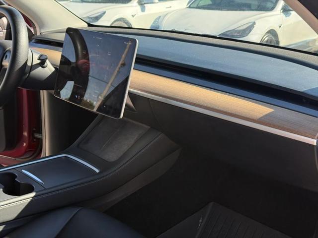 2023 Tesla Model Y Base