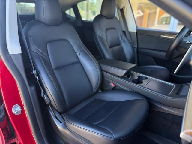2023 Tesla Model Y Base