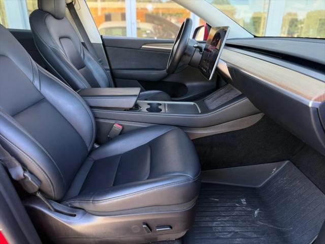 2023 Tesla Model Y Base