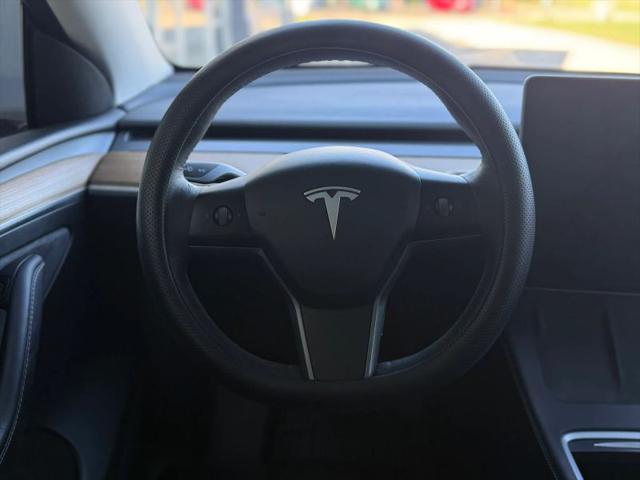 2023 Tesla Model Y Base
