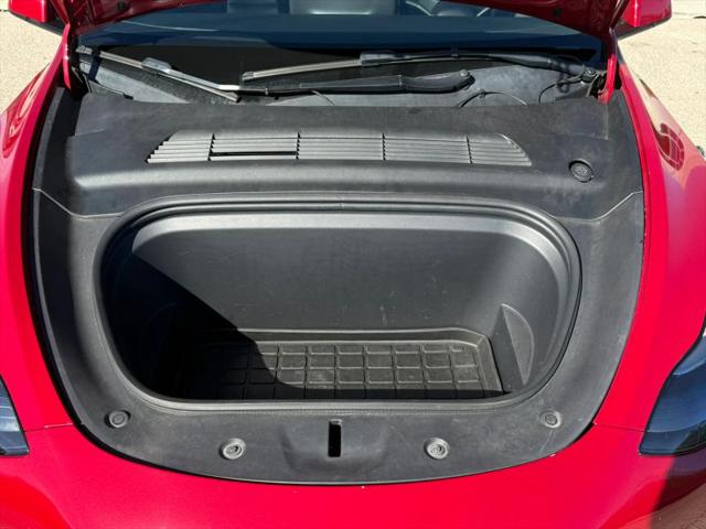 2023 Tesla Model Y Base