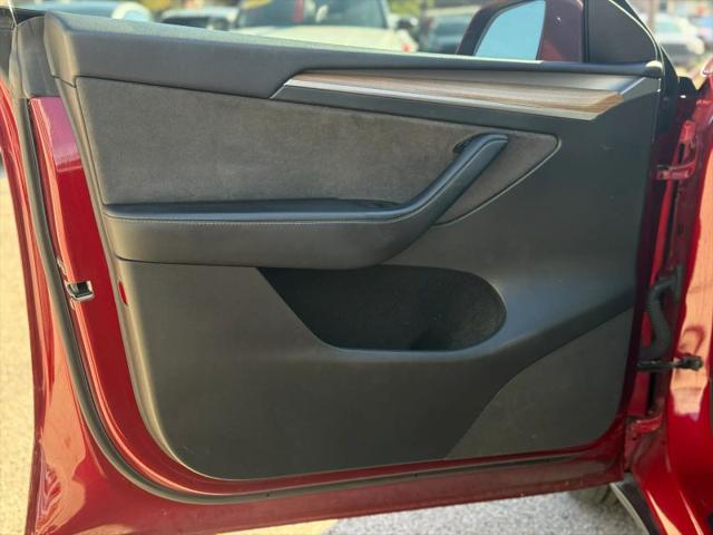2023 Tesla Model Y Base