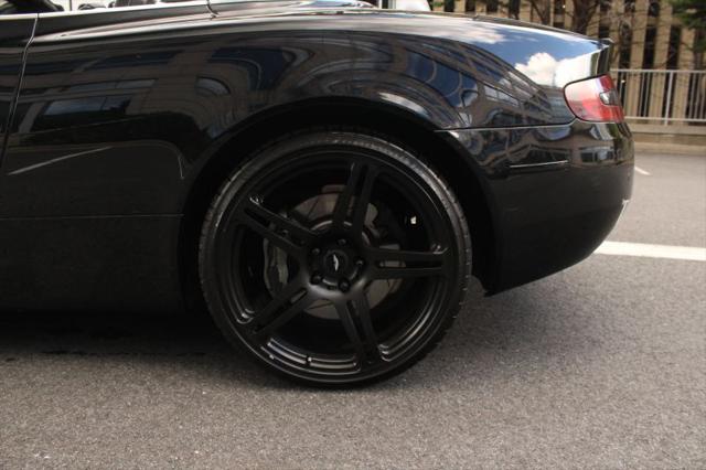 2006 Aston Martin DB9 Volante