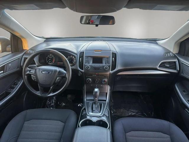 2016 Ford Edge SE