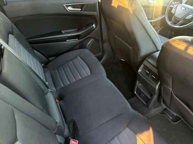 2016 Ford Edge SE