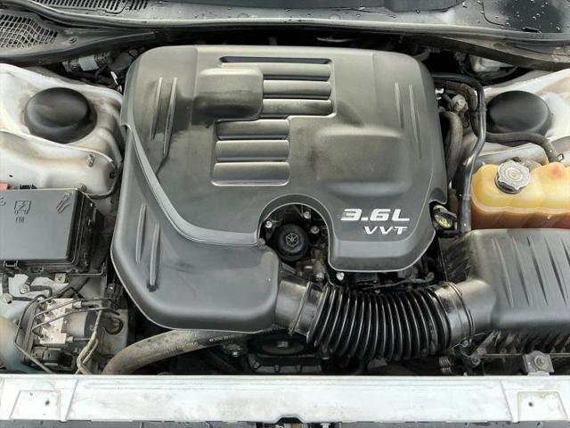 2015 Dodge Challenger SXT