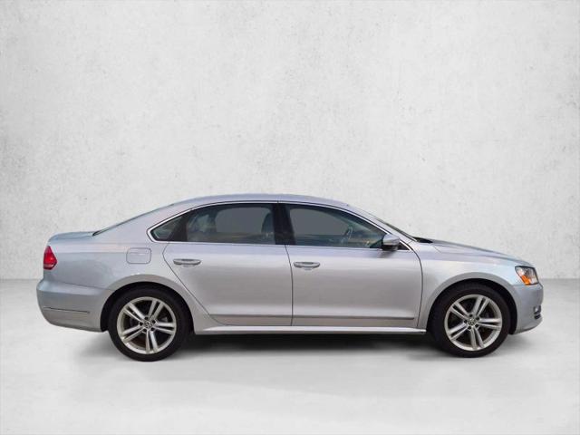 2015 Volkswagen Passat 1.8T SEL Premium