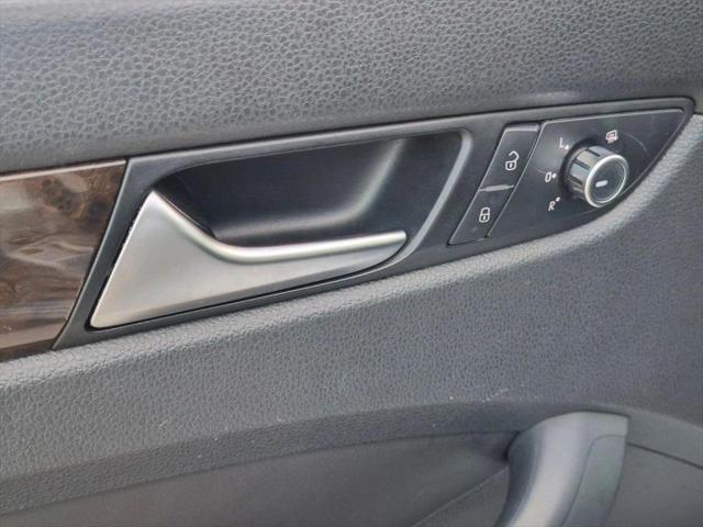 2015 Volkswagen Passat 1.8T SEL Premium