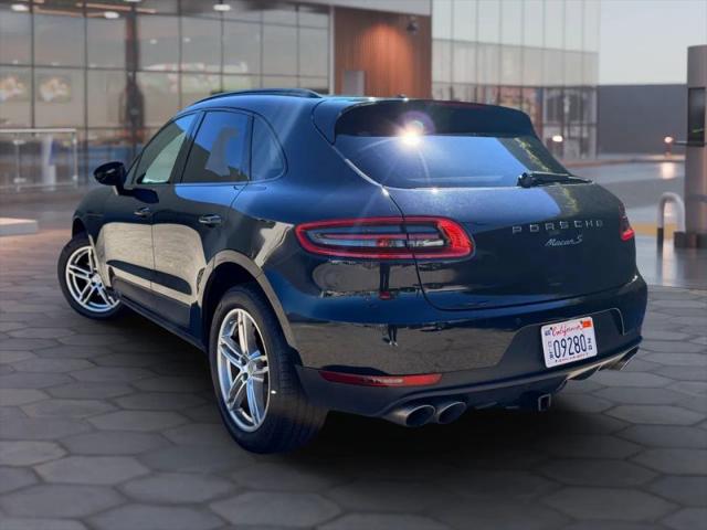 2016 Porsche Macan S