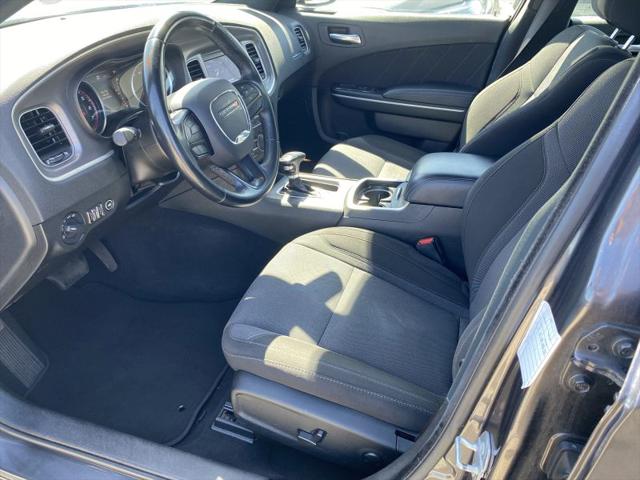 2022 Dodge Charger SXT RWD