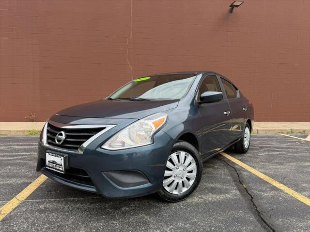 2017 Nissan Versa 1.6 SV for sale in Dolton, IL