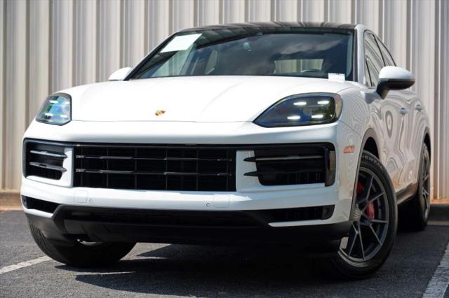 2024 Porsche Cayenne S