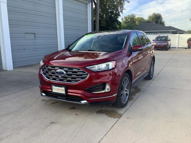 2019 Ford Edge Titanium