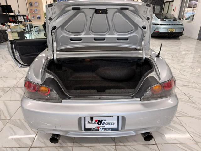 2004 Honda S2000 Base
