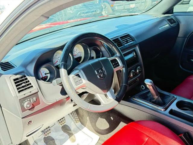 2012 Dodge Challenger R/T