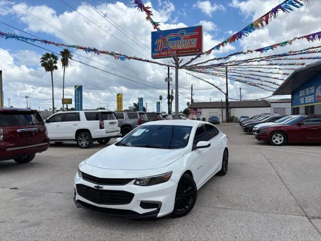 2017 Chevrolet Malibu 1LT for sale in Pharr, TX