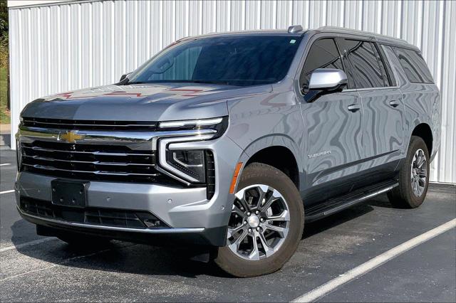 2026 Chevrolet Suburban LT, 4WD for sale in Joplin, MO