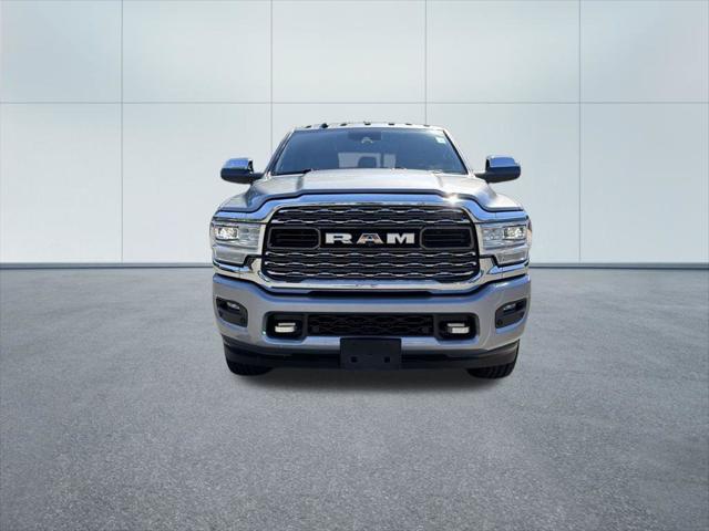 2022 RAM 3500 Limited Mega Cab 4x4 64 Box 2022 RAM 3500 Limited Mega Cab 4x4 64 Box