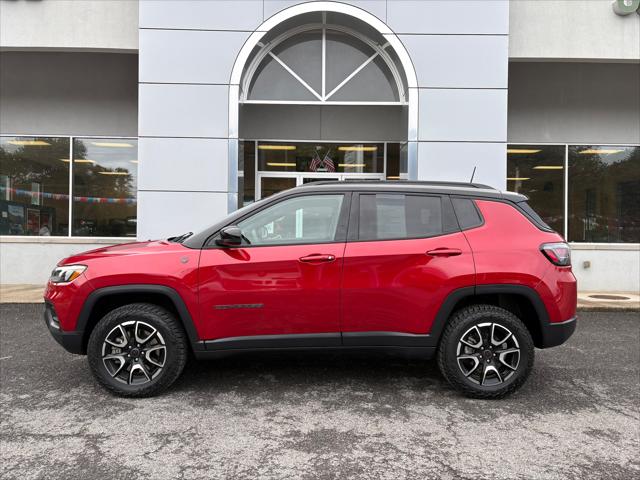 2025 Jeep Compass Trailhawk 4x4