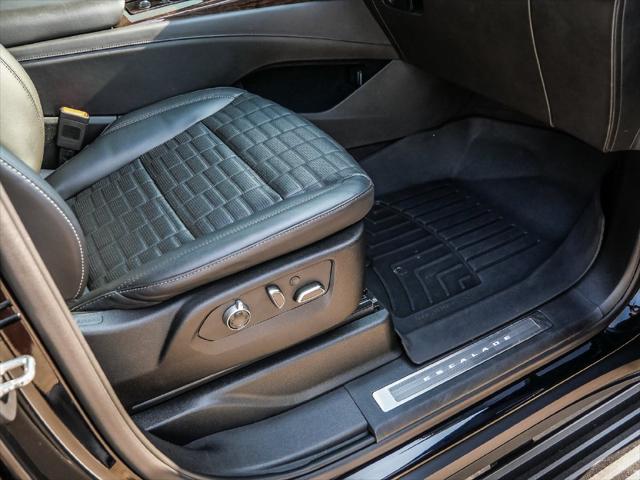 2023 Cadillac Escalade 4WD Premium Luxury Platinum