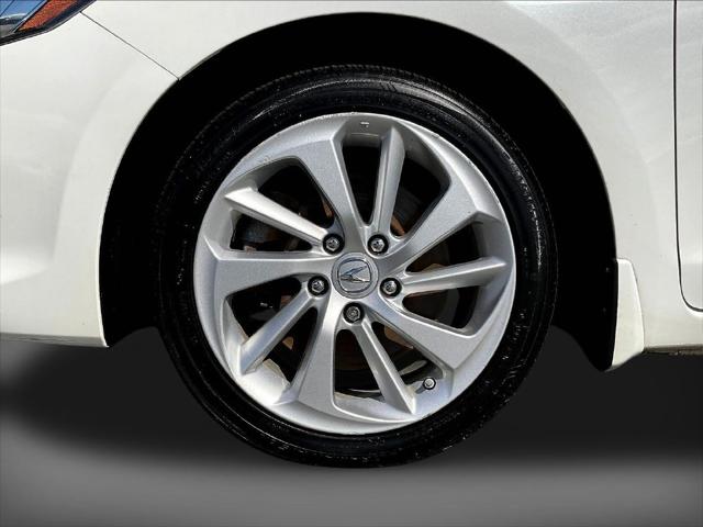 2017 Acura ILX Base