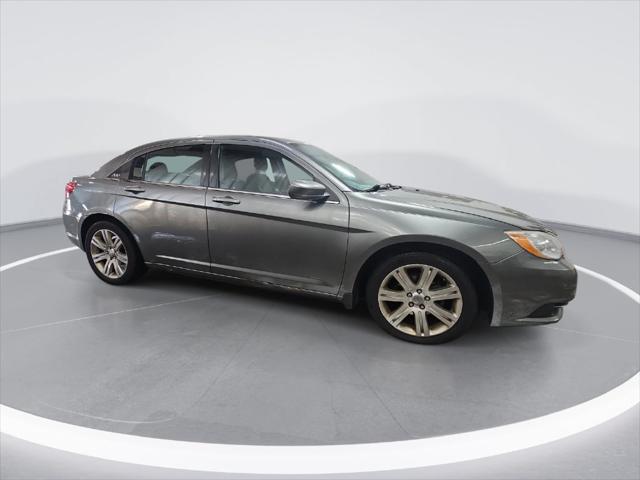 2011 Chrysler 200 Touring