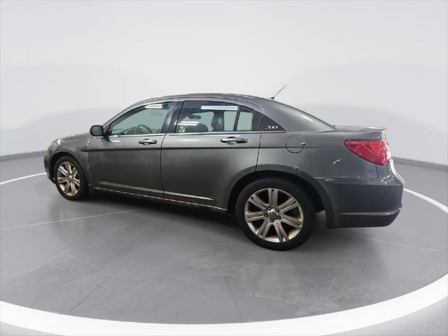 2011 Chrysler 200 Touring