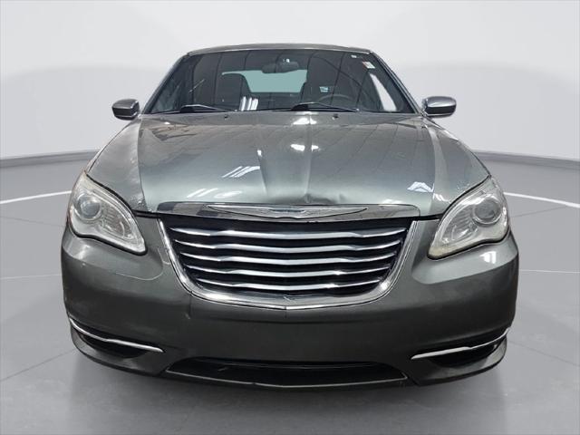 2011 Chrysler 200 Touring
