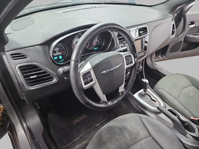 2011 Chrysler 200 Touring