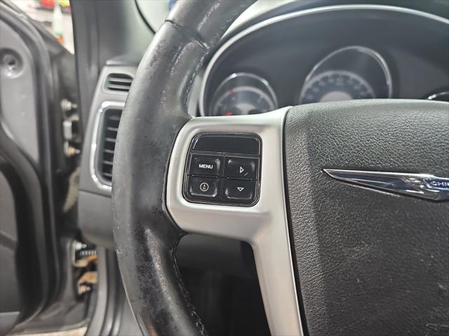 2011 Chrysler 200 Touring